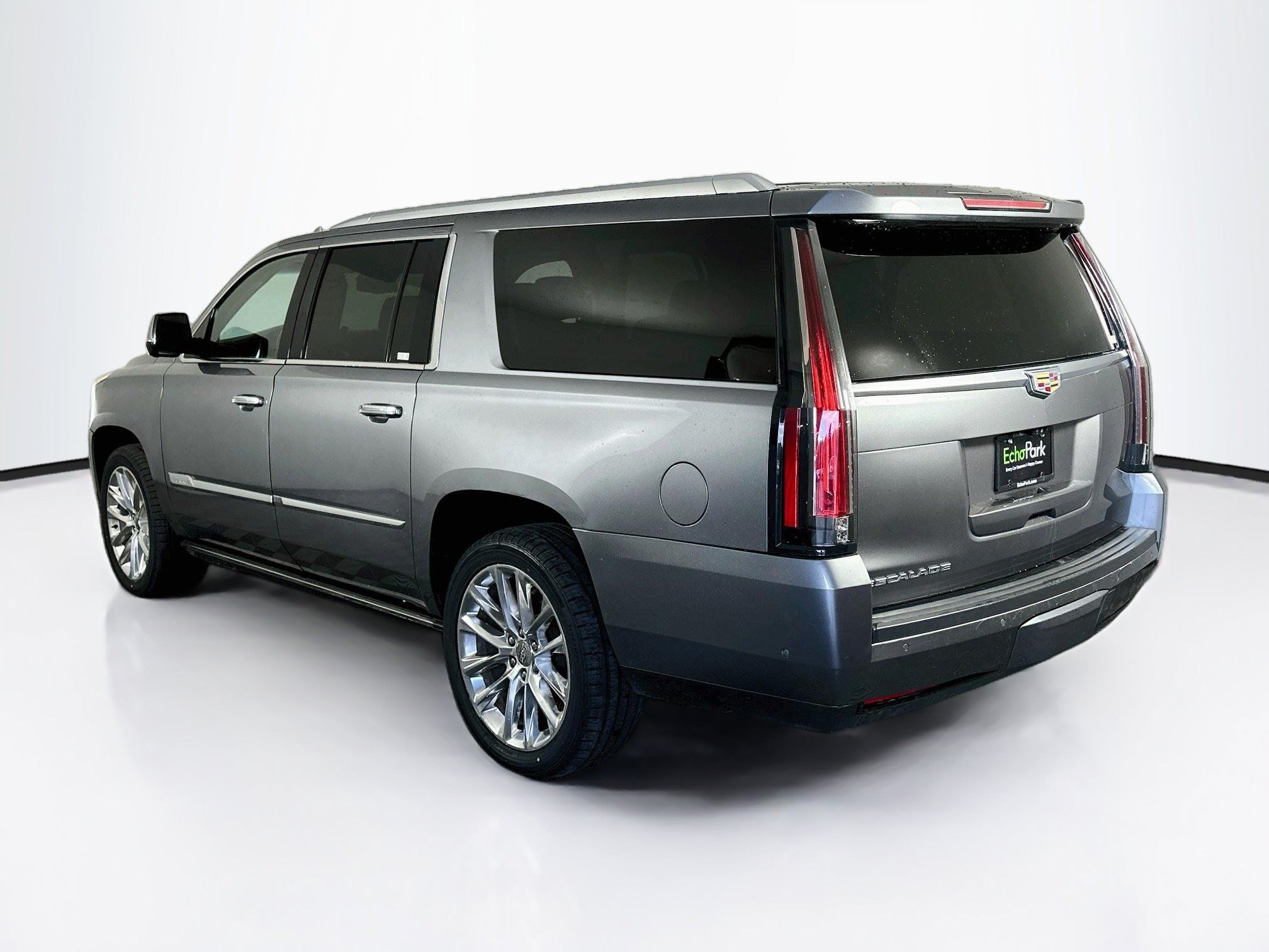 Used 2019 Cadillac Escalade ESV Premium Luxury AWD/4WD image 5