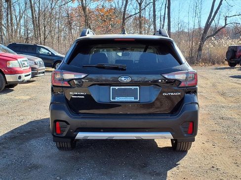 Used 2022 Subaru Outback Limited image 5