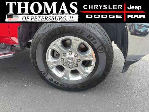 Used 2024 RAM 2500 Big Horn w/ Bed Utility Group AWD/4WD image 9