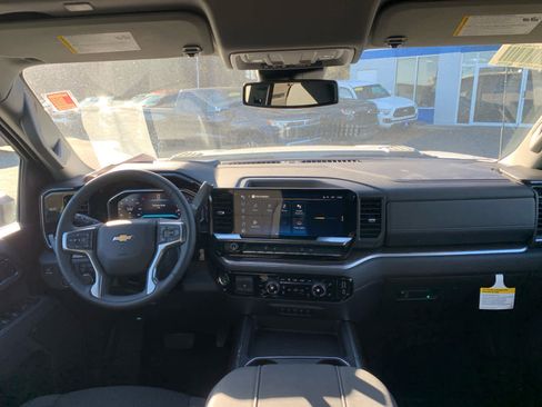 New 2026 Chevrolet Silverado 3500 LT w/ Convenience Package image 33