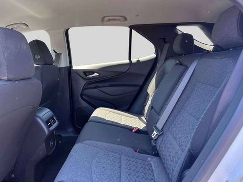 Used 2023 Chevrolet Equinox LT FWD image 11
