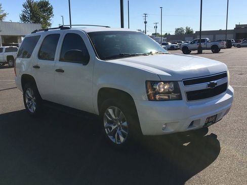 Used 2008 Chevrolet Tahoe LS w/ Skid Plate Package AWD/4WD image 8