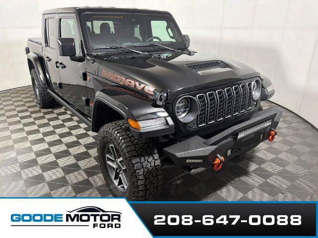 Used 2025 Jeep Gladiator Mojave w/ Convenience Group AWD/4WD image 1