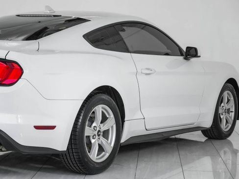 Used 2021 Ford Mustang Coupe image 52