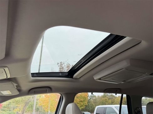 Used 2022 Honda Pilot Touring image 22