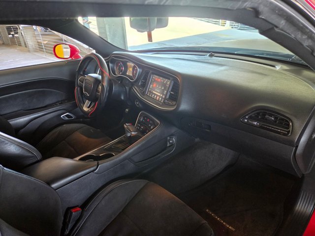 Used 2015 Dodge Challenger R/T Plus RWD image 15