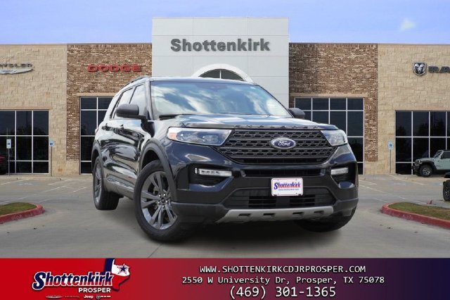 Used 2021 Ford Explorer XLT w/ Equipment Group 202A RWD image 1