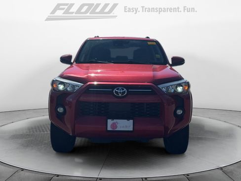 Used 2021 Toyota 4Runner SR5 Premium AWD/4WD image 2