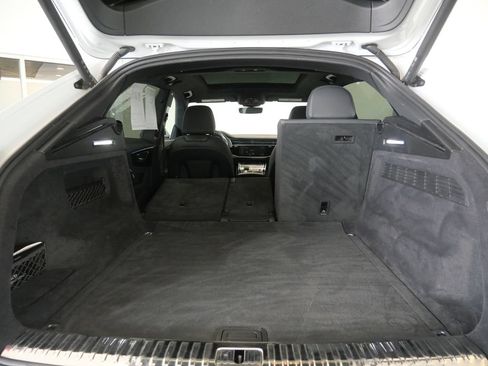 Used 2021 Audi Q8 Premium Plus AWD/4WD image 29