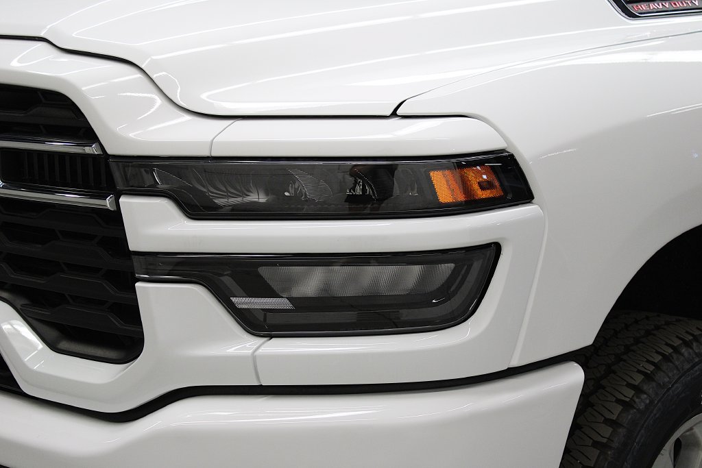 New 2026 RAM 2500 Big Horn AWD/4WD image 42