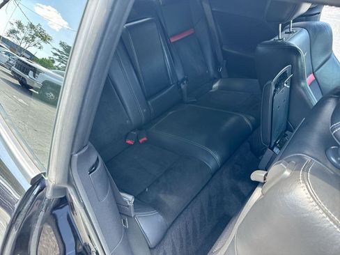 Used 2010 Dodge Challenger SRT8 RWD image 29