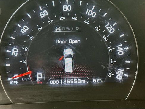 Used 2014 Kia Sorento SX w/ 3rd Row Package AWD/4WD image 12