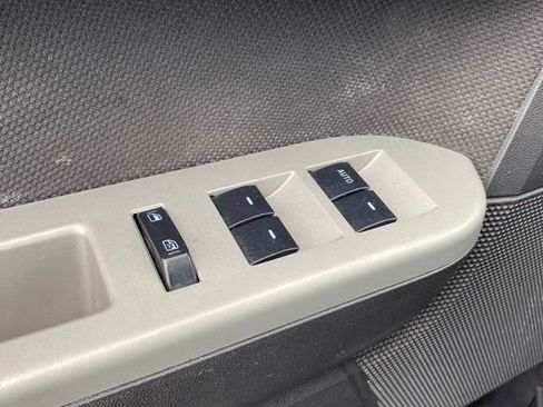 Used 2009 Ford Escape XLT image 10