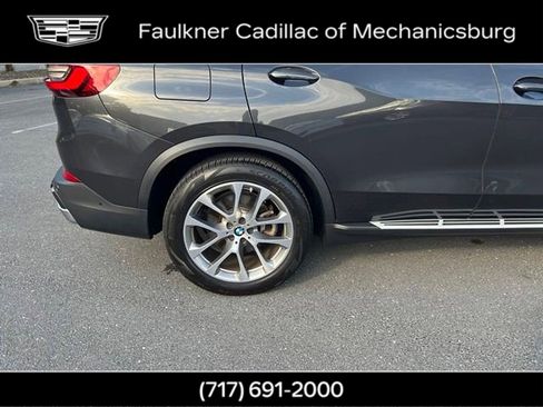 Used 2023 BMW X5 xDrive40i w/ Premium Package AWD/4WD image 32