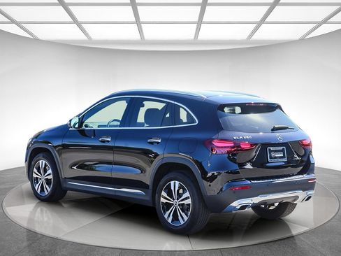 Certified 2026 Mercedes-Benz GLA 250 image 2
