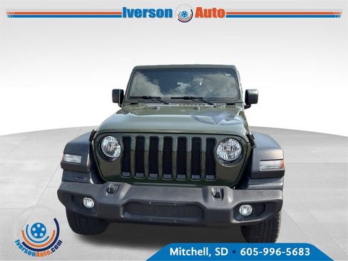 Used 2021 Jeep Wrangler Unlimited Sport AWD/4WD image 4