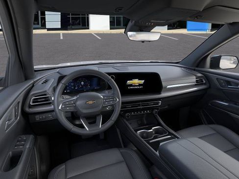 New 2026 Chevrolet Traverse LT w/ Midnight/Sport Edition FWD image 39