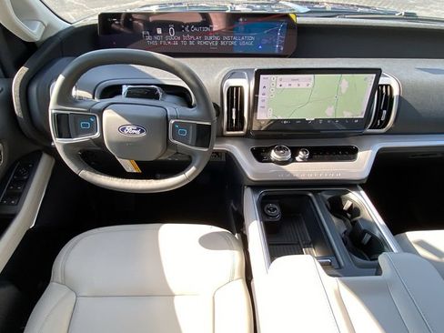 New 2027 Ford Expedition Active AWD/4WD image 21