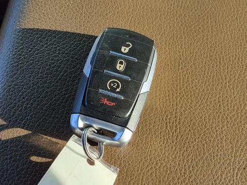 Used 2019 RAM 1500 Laramie w/ Bed Utility Group image 33