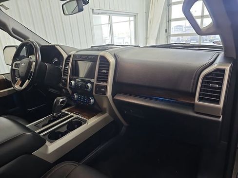 Used 2020 Ford F150 Lariat w/ Equipment Group 502A Luxury AWD/4WD image 27