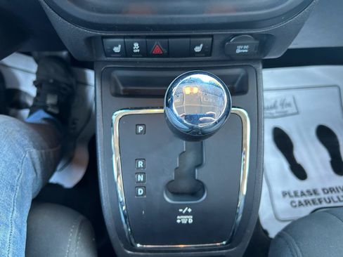 Used 2012 Jeep Compass Latitude AWD/4WD image 24