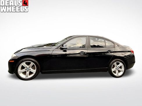 Used 2013 BMW 328i Sedan RWD image 9