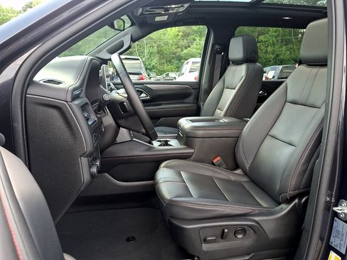 Certified 2023 Chevrolet Suburban RST AWD/4WD image 14