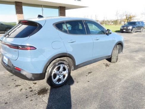 Used 2024 Dodge Hornet GT image 9