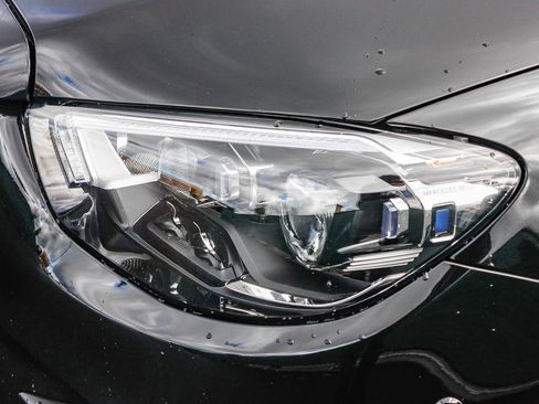 Used 2022 Mercedes-Benz E 350 4MATIC Sedan image 7