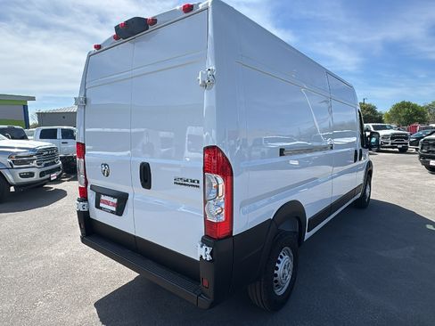 New 2026 RAM ProMaster 2500 w/ Convenience Group image 5