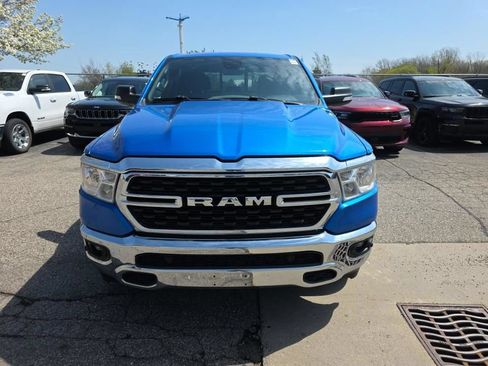 Used 2022 RAM 1500 Big Horn AWD/4WD image 2