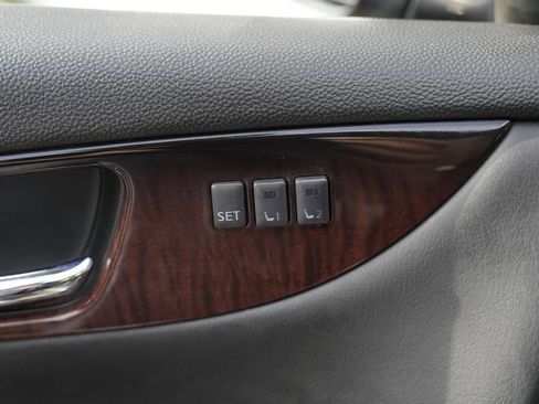 Used 2016 INFINITI QX50 AWD w/ Premium Plus Package image 19