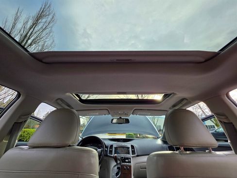 Used 2009 Toyota Venza AWD image 20