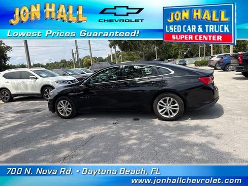 Used 2018 Chevrolet Malibu LT FWD image 6