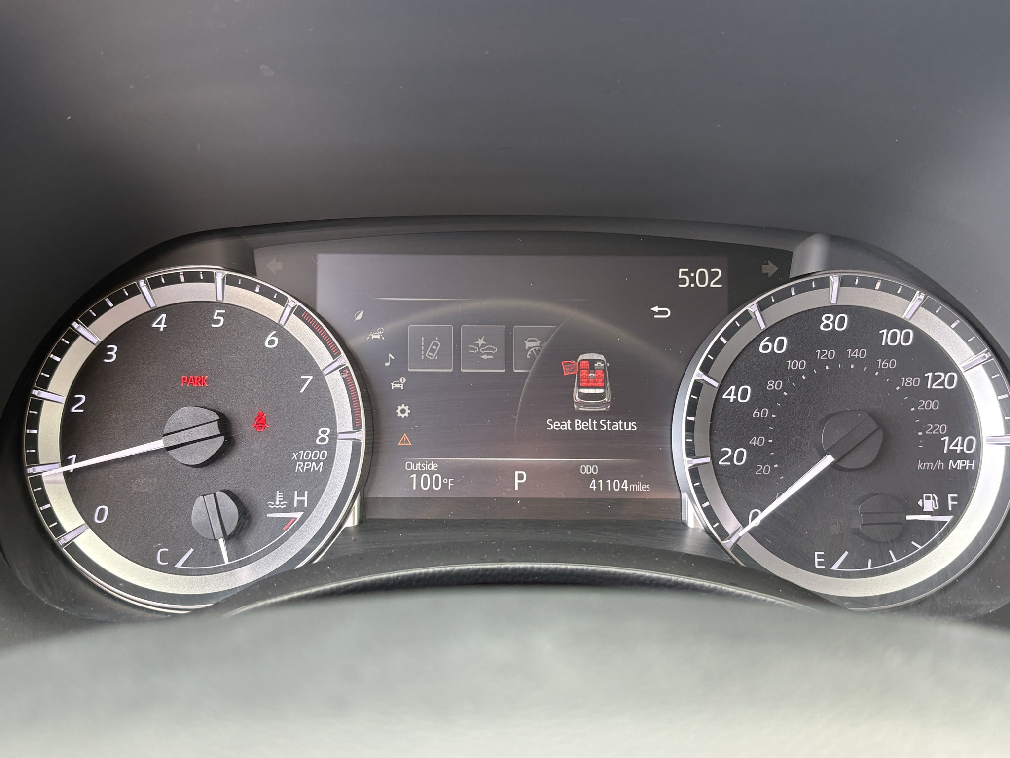 Used 2023 Toyota Highlander LE AWD/4WD image 15