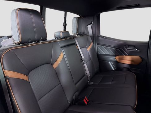 New 2026 GMC Canyon AT4 w/ Technology Plus Package image 28