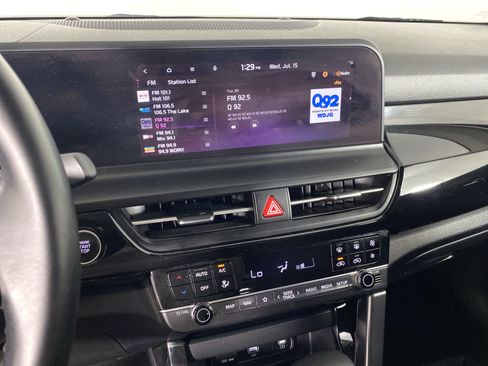 Used 2024 Kia Seltos S FWD image 29