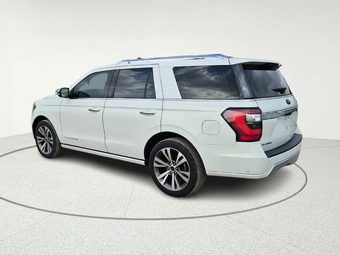 Used 2021 Ford Expedition Platinum RWD image 4