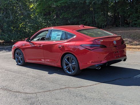 New 2025 Acura Integra A-Spec image 7