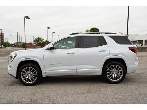New 2026 GMC Terrain Denali AWD/4WD image 5