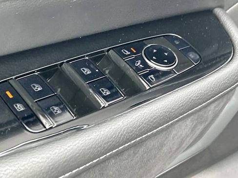 New 2026 INFINITI QX80 Luxe image 18