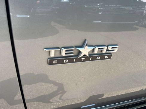 Used 2024 Chevrolet Silverado 1500 LT AWD/4WD image 22