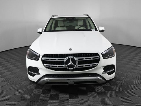 Used 2025 Mercedes-Benz GLE 350 4MATIC image 35