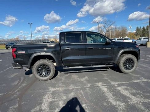 Certified 2025 Chevrolet Colorado Trail Boss image 9