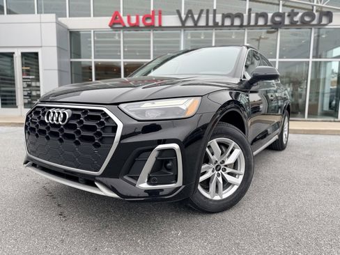 Certified 2023 Audi Q5 2.0T Premium w/ Convenience Package image 2