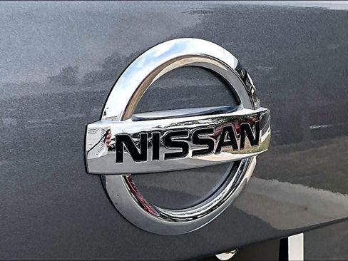 Used 2023 Nissan Sentra SV w/ SV Premium Package image 30