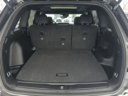 New 2025 Jeep Grand Cherokee Limited image 36