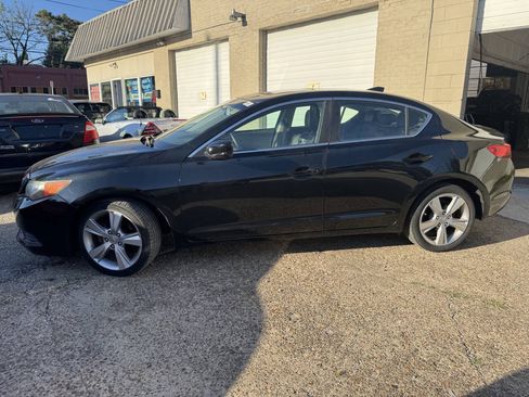 Used 2015 Acura ILX FWD image 4