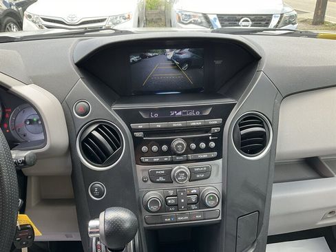 Used 2015 Honda Pilot EX image 29