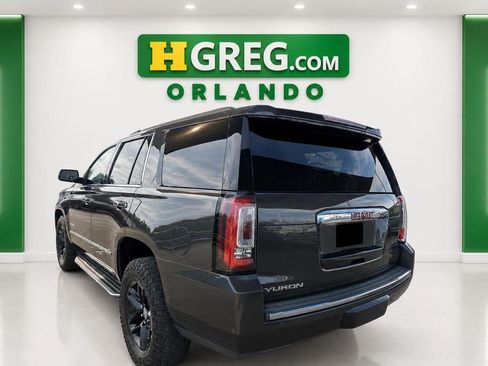 Used 2018 GMC Yukon Denali RWD image 2